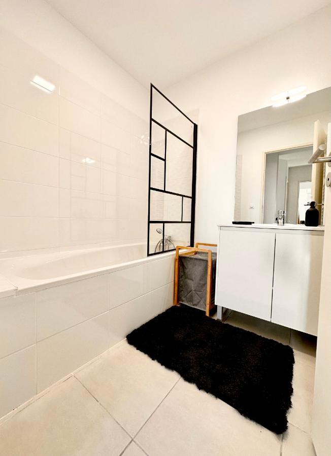 Apartment Duplex - Vue Exceptionnelle - Quartier Euromed-avec Box